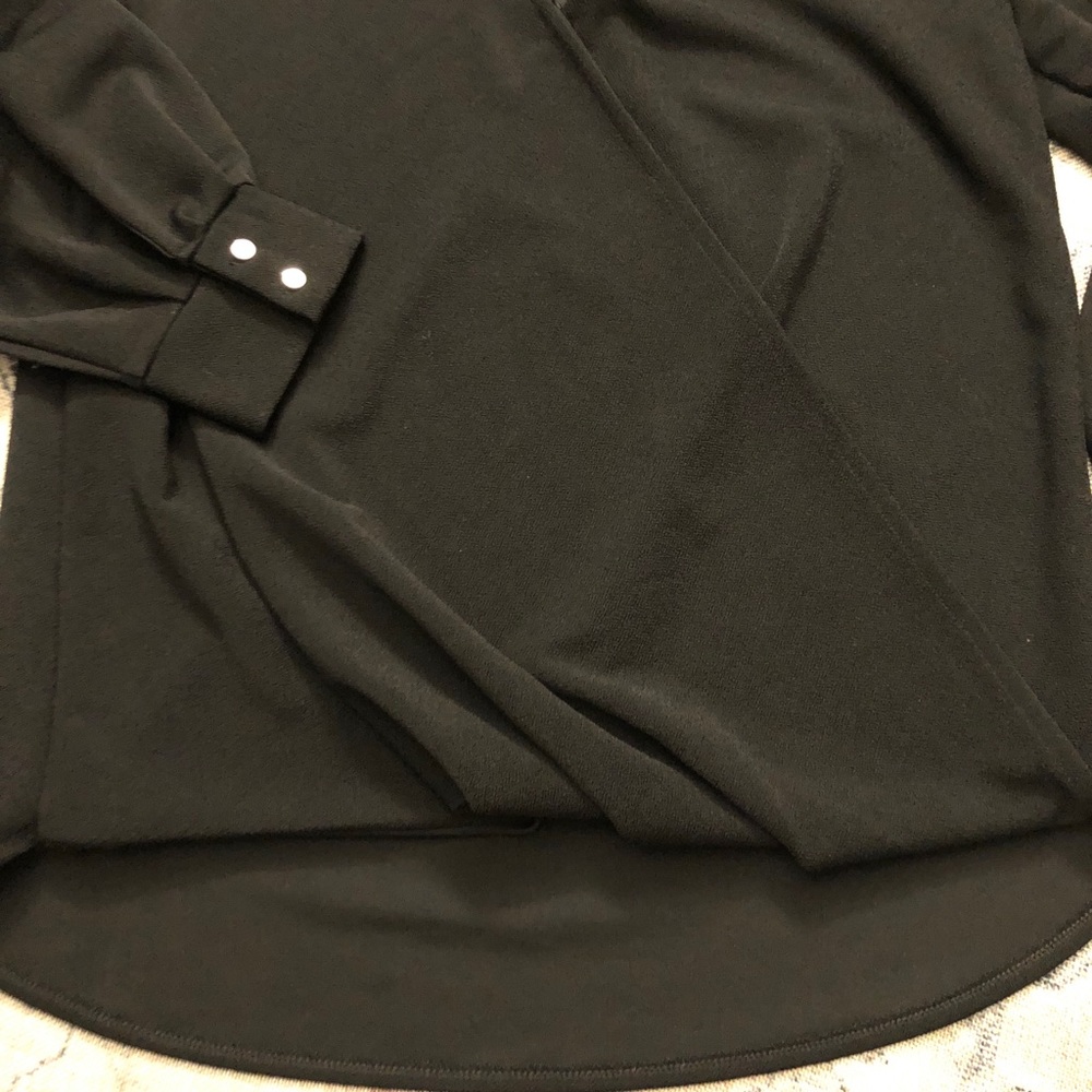 Banana Republic crossover blouse - Picture 5 of 6